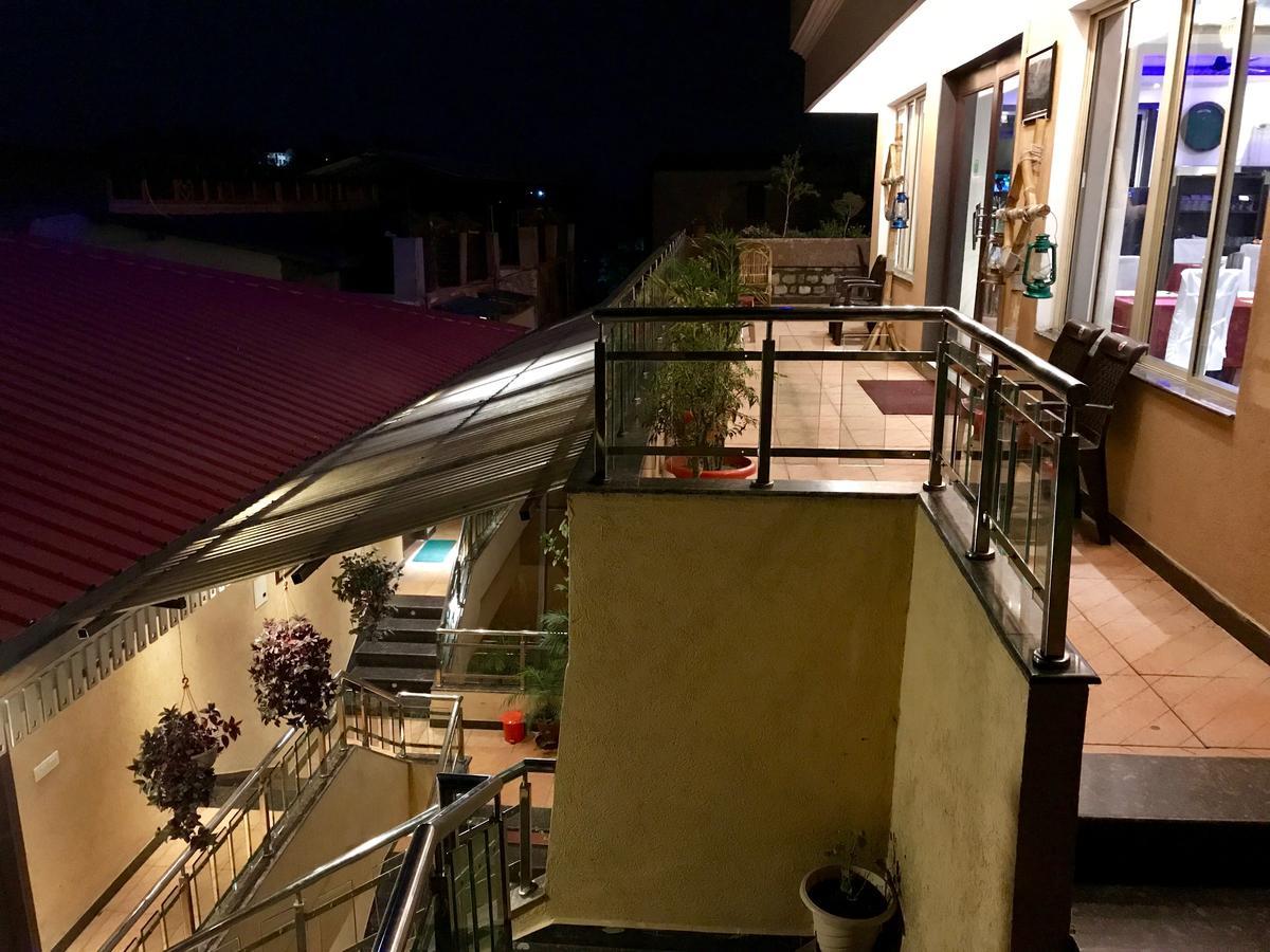 The Tal Paradise Bhimtal Exterior photo